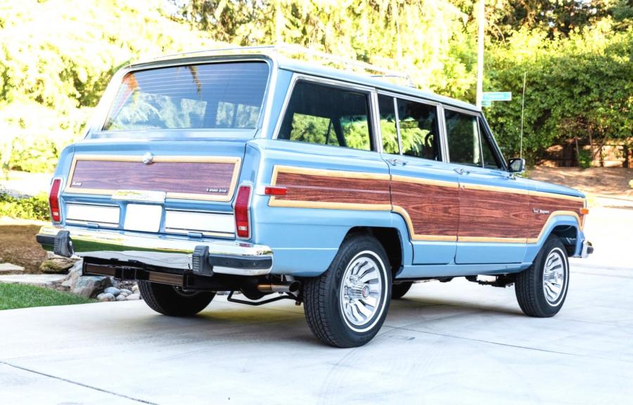  Jeep Grand Wagoneer LS1 V8 1984 года  (фото 8 из 179)